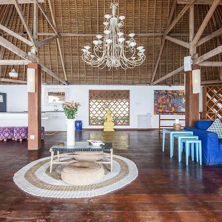 Villa Gmb Beach House Uluwatu Εξωτερικό φωτογραφία