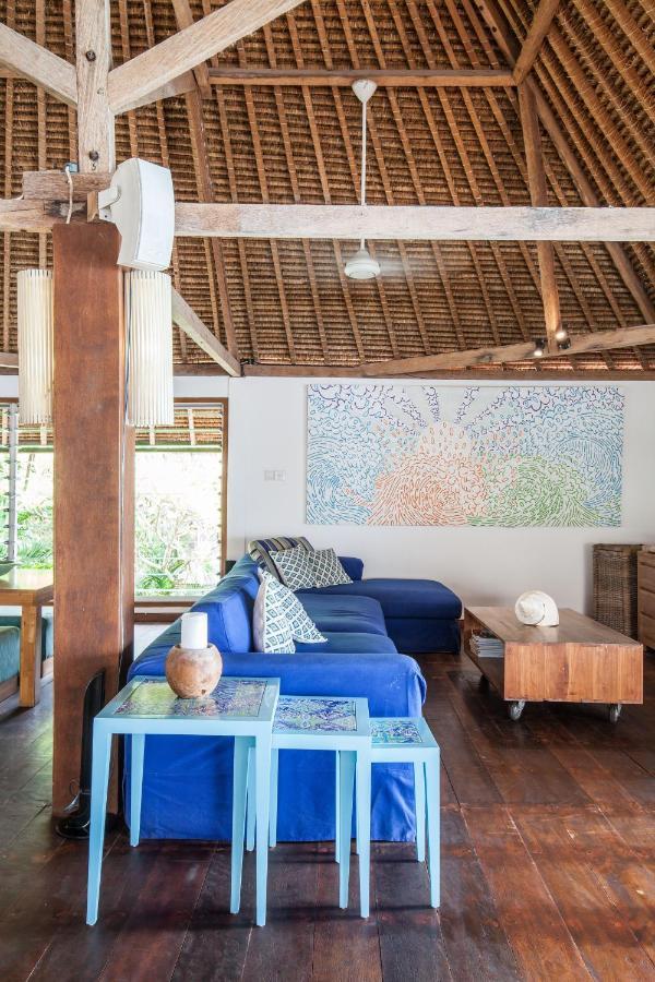 Villa Gmb Beach House Uluwatu Εξωτερικό φωτογραφία