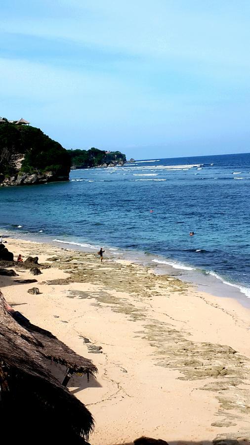 Villa Gmb Beach House Uluwatu Εξωτερικό φωτογραφία